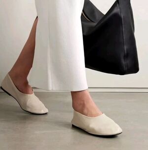 Khaite Marcy Flats Cream 37.5 Women's